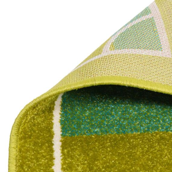 Covor camera copii DacEnergy©, confectionat din polipropilena, modelul viu colorat, asemenea unui teren de fobal, 120 x 170 cm, verde-poza 2-Dacenergy.ro