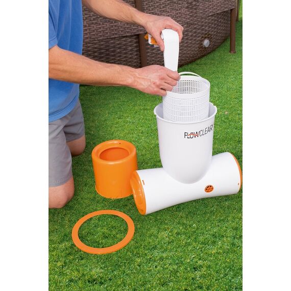 ​Skimmer cu pompa Bestway, capacitate de 2574 l, pentru adunarea si eliminarea resturilor de la suprafata piscinei si filtrare apei-poza 5-Dacenergy.ro