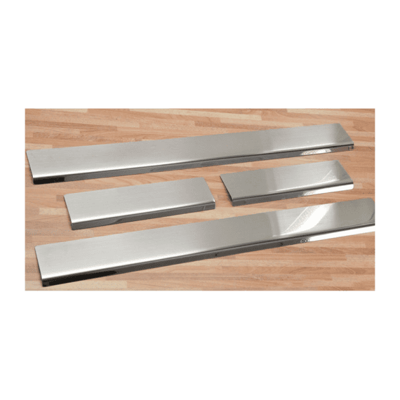 Ornament cromat pentru prag compatibil: Dacia Duster 2010-2018  CROM 4840-Dacenergy.ro